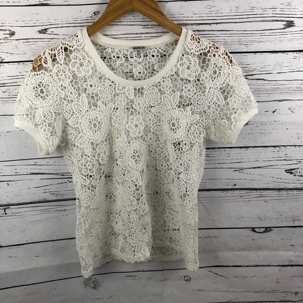 Miroa Crochet Short Sleeve Top Petite Small.